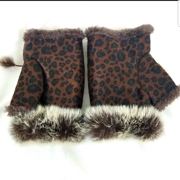 Gloves Fingerless - NWOT - Picture 5 of 5